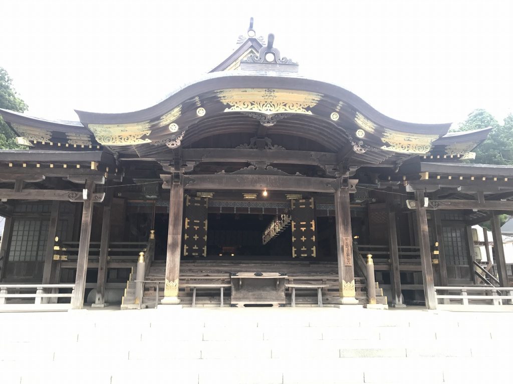 Yahiko Jinjya Shrine 01